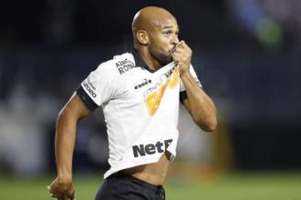 Ex-Corinthians e Vasco, Fellipe Bastos anuncia aposentadoria