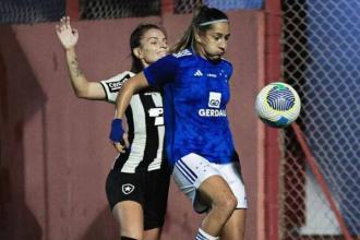 Cruzeiro faz 3 a 0 no Botafogo pelo Brasileiro Feminino; Atlético perde nono jogo