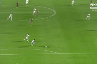 Ídolo do Cruzeiro, Fábio comete falha crucial para gol do São Paulo; veja vídeo