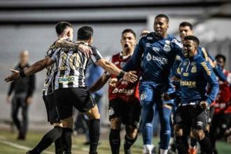Santos vence a Ponte Preta fora de casa e reassume liderança da Série B