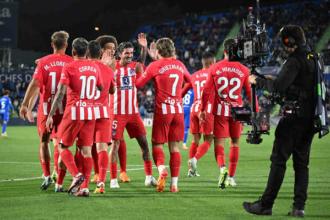 Com hat-trick de Griezmann, Atlético de Madrid assegura vaga na Champions