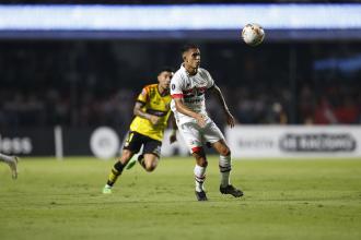 São Paulo pressiona, mas não sai do zero com Barcelona na Libertadores