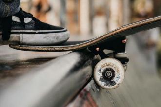A história do tênis Vans do Skate a moda de rua. Por Lucas Machado