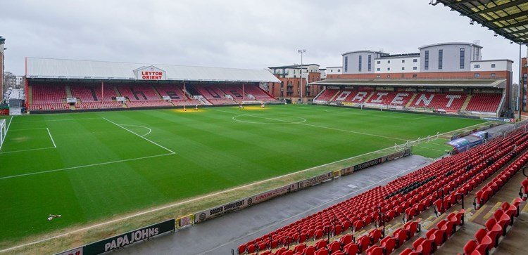 Leyton Orient x Manchester City