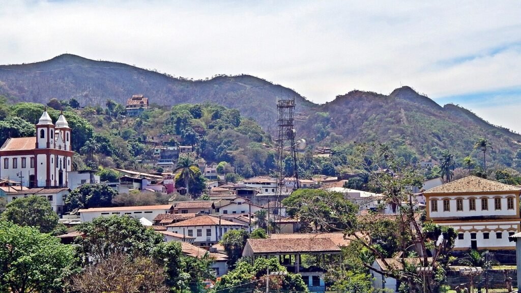 Sabará chama atenção pela cultura e pela identidade local // Créditos: Wikipedia / Wikimedia Commons