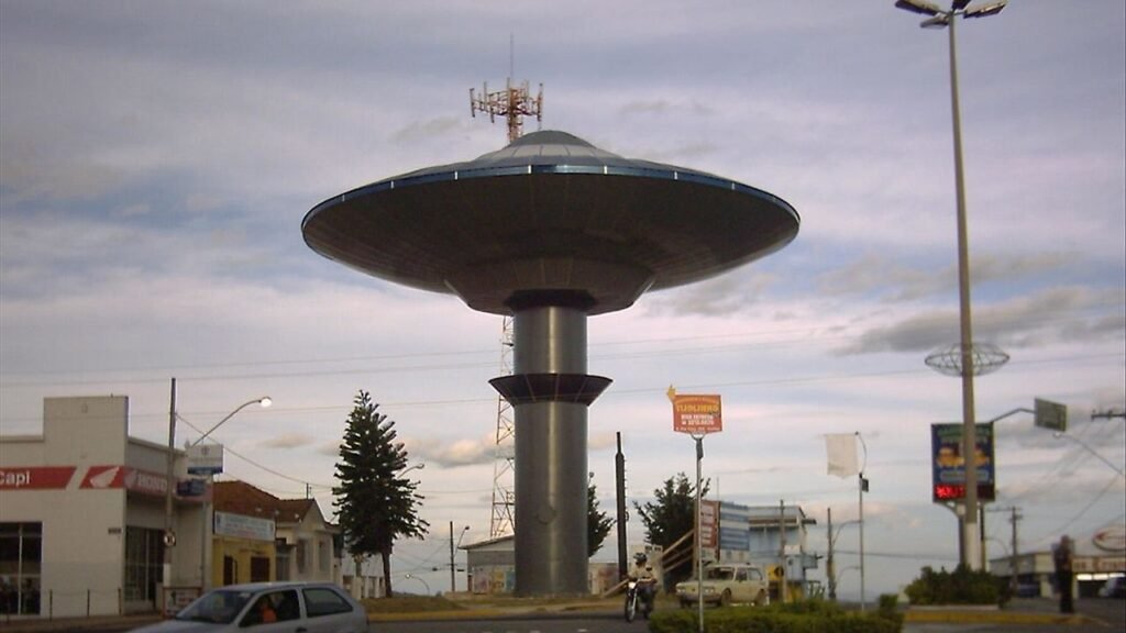 Varginha chama atenção pela identidade e pela vida local // Créditos: Wikipedia / Wikimedia Commons