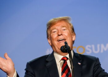 Donald-Trump-Creditos-depositphotos.com-gints.ivuskans