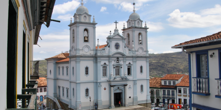 Diamantina: História, Cultura e Encantos do Patrimônio Mundial.