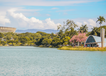 A Alma Mineira Te Espera: Descubra a Riqueza Cultural de uma Cidade Vibrante.