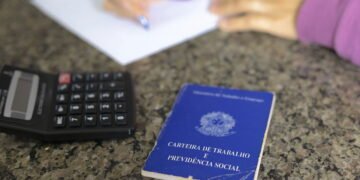 CadÚnico: A porta de entrada para um novo emprego?