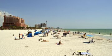 Conheça Clearwater: O Destino Perfeito para um Dia de Sol e Mar