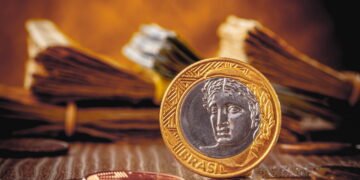 Lula e o salário mínimo: uma promessa quebrada?