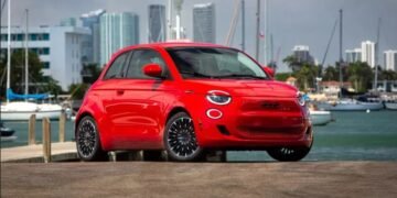 O que aconteceu com o Fiat 500e?