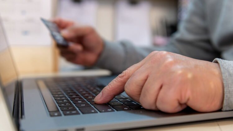 REMO O DE GOLPE DE E MAIL PEGASUS visual data 2