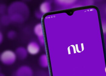 Nubank emite comunicado importante para quem tem nome sujo no Brasil Créditos: depositphotos.com / miglagoa79@gmail.com