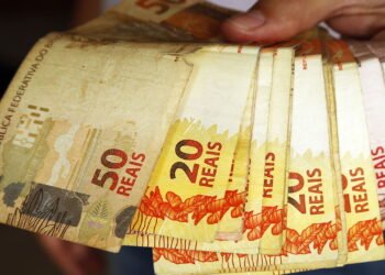 Comunicado importante para quem recebe Auxílio-Gás e Bolsa Família em dezembro