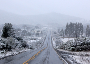 Conheça os Destinos Brasileiros Onde o Inverno é de Congelar