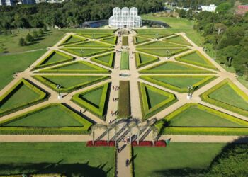 Descubra o Refúgio Verde que Encanta Visitantes e Preserva a Natureza!