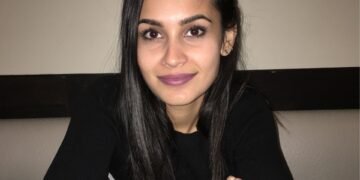 Você Conhece Sophia Ali? Prepare-se para se Surpreender!