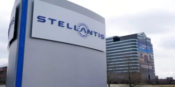 Futuro Sustentável: Stellantis Investe em Tecnologia Híbrida para o Brasil em 2025
