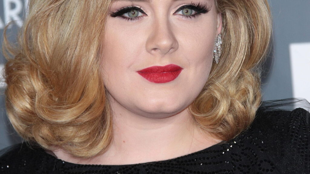 As lágrimas por trás do sorriso! A história real de Adele