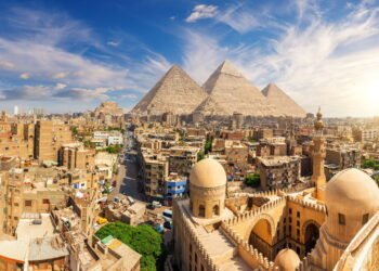 Fuja da rotina e explore os lugares mais fascinantes do mundo em 2025!