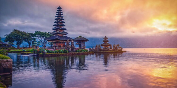 Este país esconde um dos maiores templos budistas do mundo! Veja onde fica