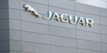 O que se esconde por trás da pausa da Jaguar no Brasil?