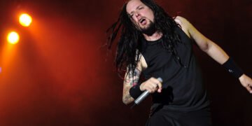 Qual o segredo do sucesso financeiro de Jonathan Davis?