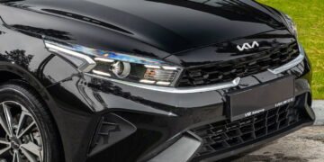 Novo Kia K3 chega ao Brasil e promete revolucionar o mercado de sedans!