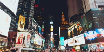 Mais que Arranha-céus, Uma Jornada no Tempo