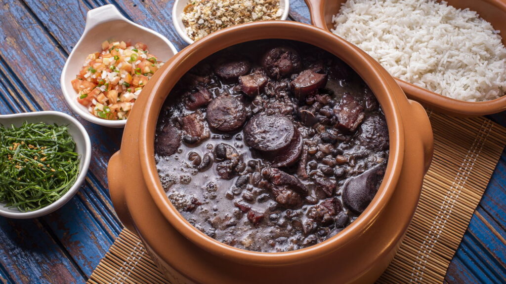 Adeus Gases! Tudo o Que Você Precisa Saber Para Comer Feijão Sem Sofrer