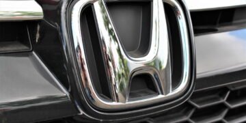 Conheça o Honda City 2025 e seu facelift modernizado