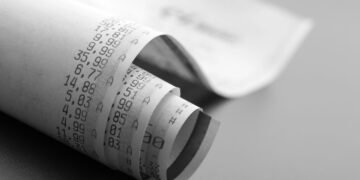 Você sabe quais são os benefícios de incluir o CPF na nota fiscal? Confira agora!