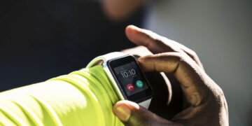 Galaxy Fit3 vs Mi Band 9 | Qual é o melhor para monitorar sua saúde e exercícios?