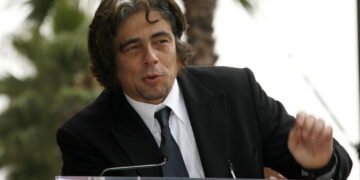 De "Traffic" a "Star Wars" a trajetória de sucesso de Benicio del Toro e sua influência em Hollywood.