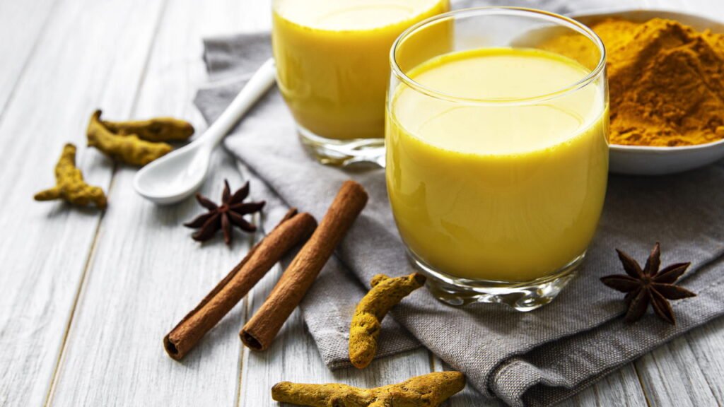 Como essas 3 bebidas podem ajudar na perda de peso e na saúde digestiva