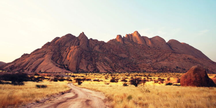 País com uma das menores populações do mundo com paisagens de tirar o fôlego!