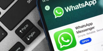 WhatsApp poderá permitir links para redes sociais no perfil dos usuários