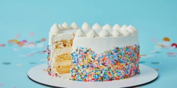 Recheios incríveis que vão deixar seu bolo de massa branca muito mais gostoso