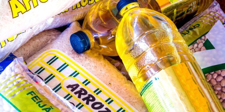 Por que sua conta do mercado está pesando no bolso? Descubra os motivos