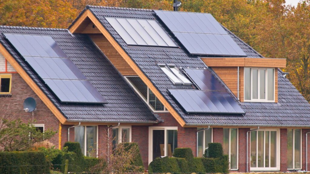 China propõe usina solar espacial para superar petróleo em energia