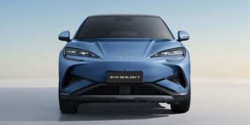 SUV da BYD impressiona com mais de 400 cv e autonomia de 610 km!