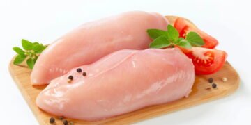 Veja os benefícios do frango e aprenda uma receita nutritiva