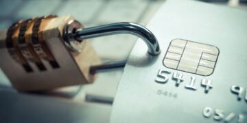 Fraudes online crescem e especialistas alertam para novo tipo de golpe