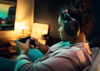Sennheiser HD 505 oferece som superior e conforto para música e games