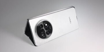 Conheça o Oppo Find N5! Celular dobrável mais fino do mundo