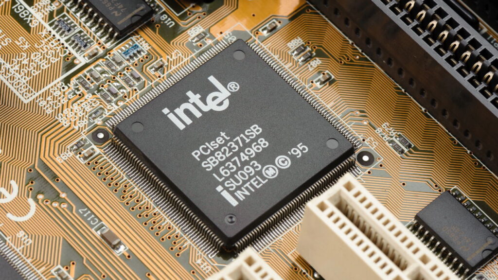 Como a Intel transformou processadores em aliados da tecnologia e dos gamers.