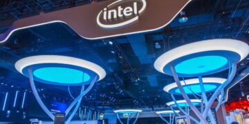 Samsung Display e Intel unem forças para inovar em telas de notebooks