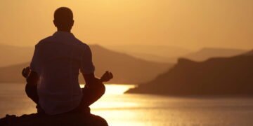 Conheça os benefícios da meditação para sua saúde mental e física